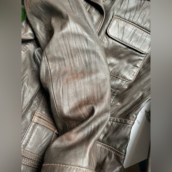 Danier Chocolate Brown Leather Jacket - Picture 12 of 16